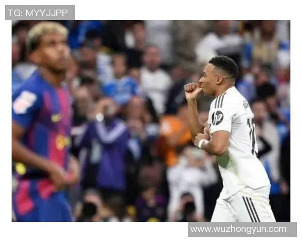 足球百年风云人物盘点 历史十大球星巅峰对决